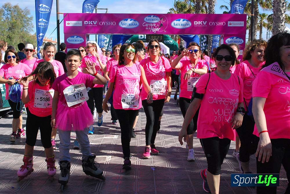 Carrera de la Mujer Valencia 2016: meta (de 01:32 a 01:41)