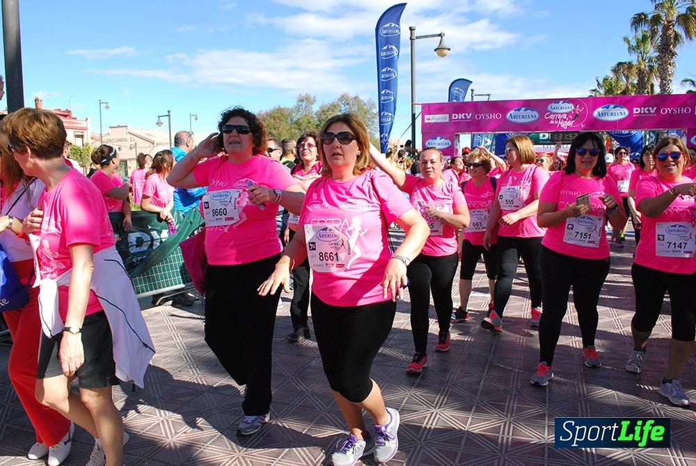 Carrera de la Mujer Valencia 2016: meta (de 01:32 a 01:41)