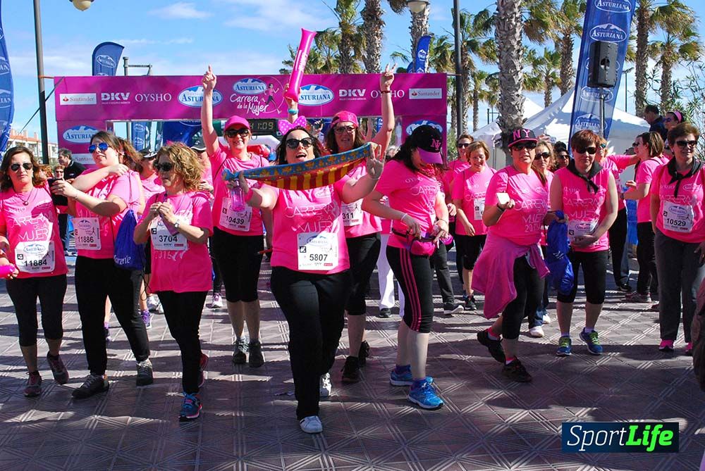 Carrera de la Mujer Valencia 2016: meta (de 01:32 a 01:41)