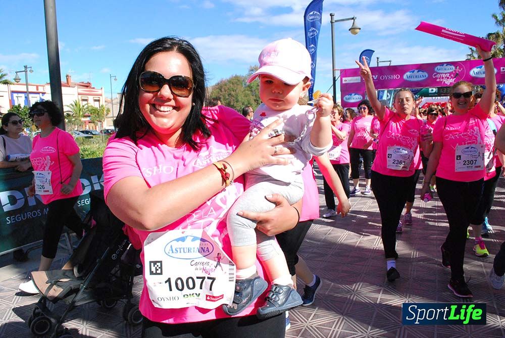 Carrera de la Mujer Valencia 2016: meta (de 01:32 a 01:41)