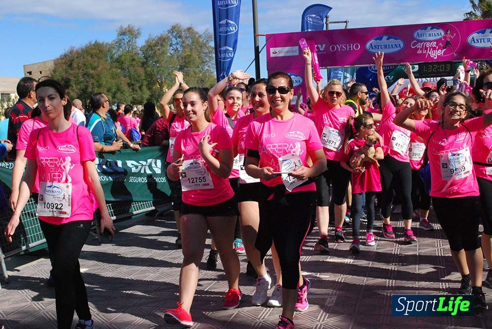 Carrera de la Mujer Valencia 2016: meta (de 01:32 a 01:41)