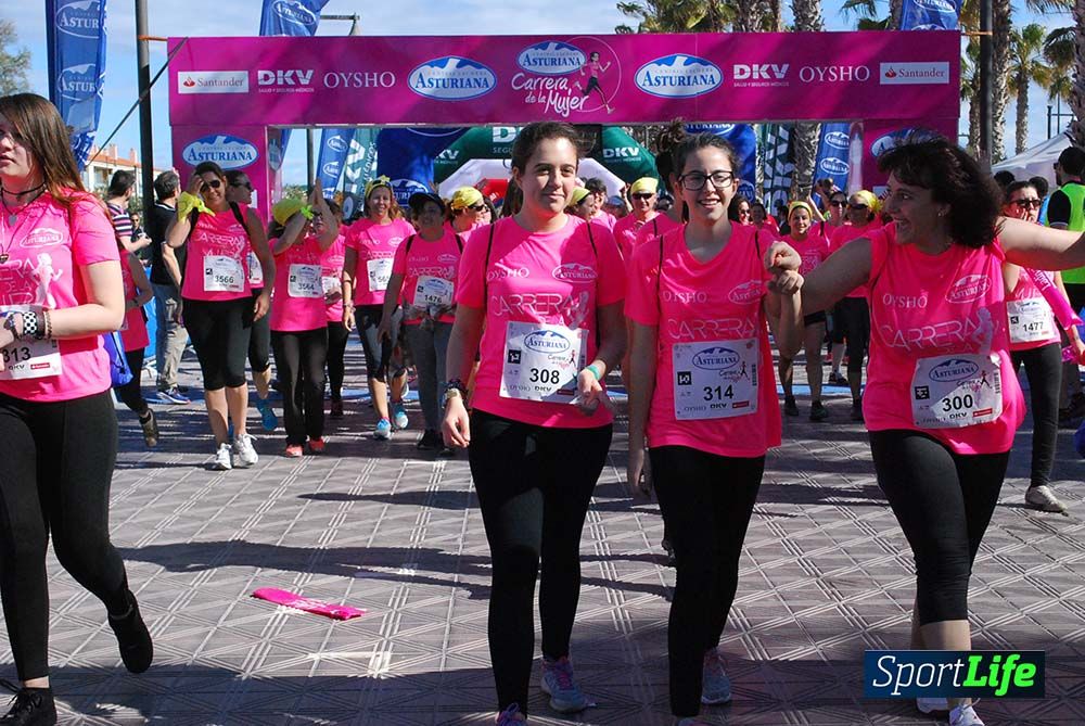 Carrera de la Mujer Valencia 2016: meta (de 01:32 a 01:41)
