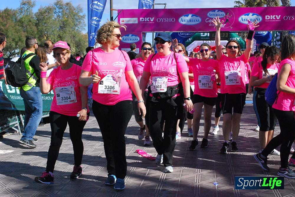 Carrera de la Mujer Valencia 2016: meta (de 01:32 a 01:41)