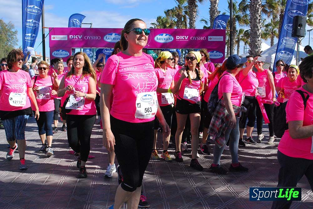 Carrera de la Mujer Valencia 2016: meta (de 01:32 a 01:41)