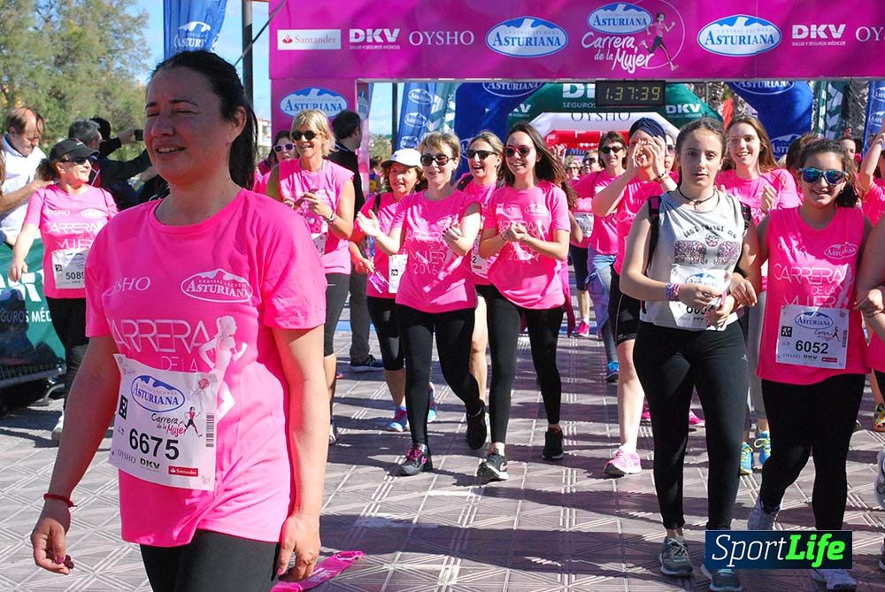 Carrera de la Mujer Valencia 2016: meta (de 01:32 a 01:41)