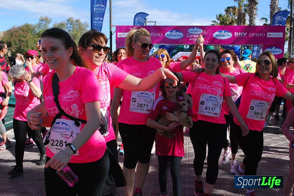 Carrera de la Mujer Valencia 2016: meta (de 01:32 a 01:41)