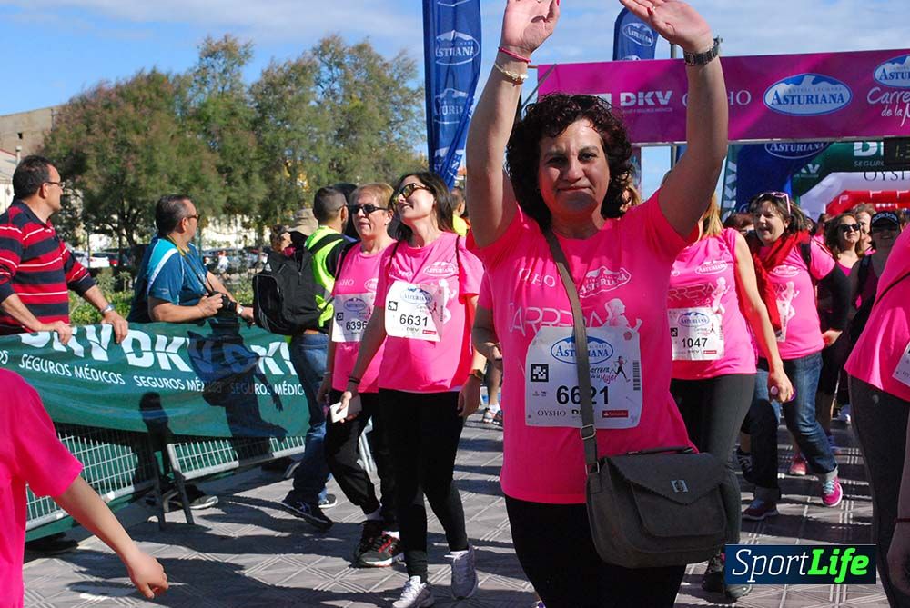 Carrera de la Mujer Valencia 2016: meta (de 01:32 a 01:41)