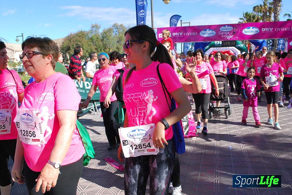 Carrera de la Mujer Valencia 2016: meta (de 01:32 a 01:41)