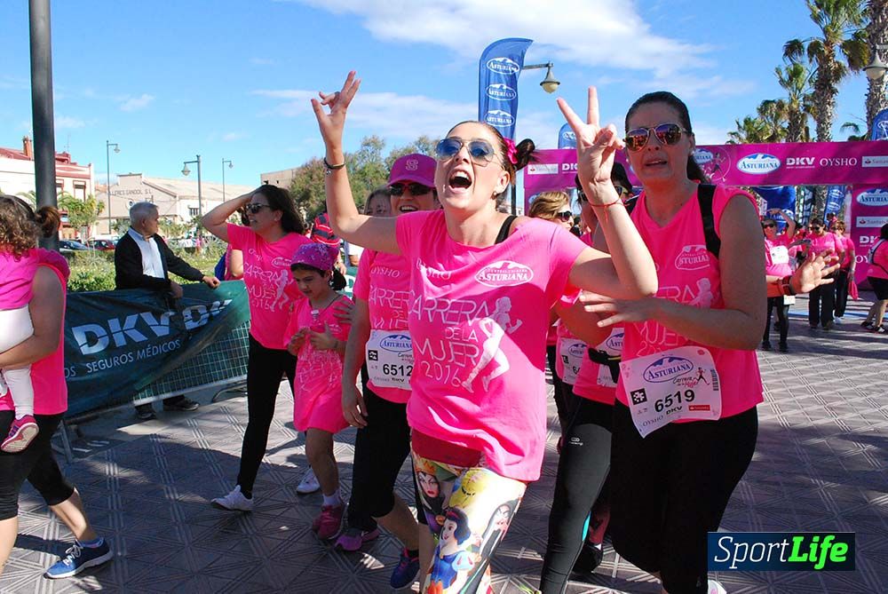 Carrera de la Mujer Valencia 2016: meta (de 01:32 a 01:41)