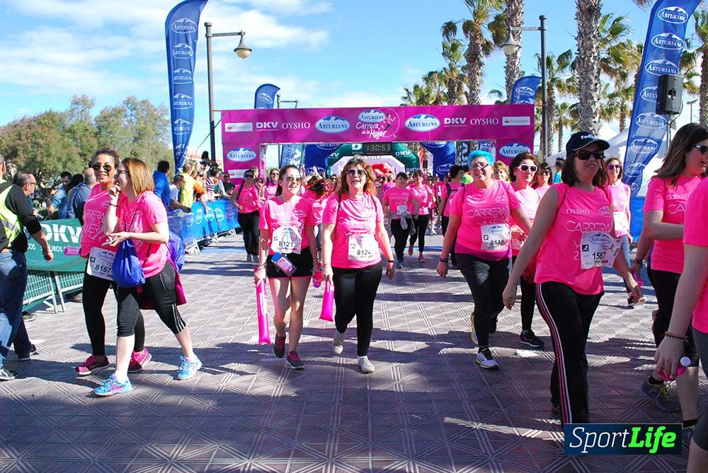 Carrera de la Mujer Valencia 2016: meta (de 01:32 a 01:41)