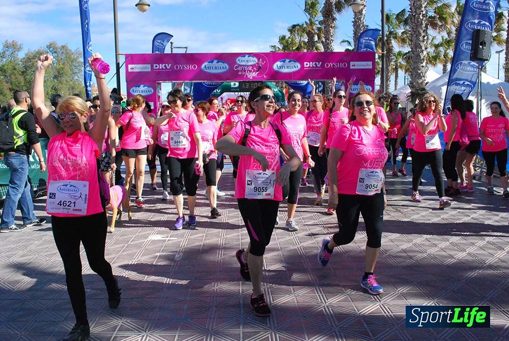 Carrera de la Mujer Valencia 2016: meta (de 01:32 a 01:41)
