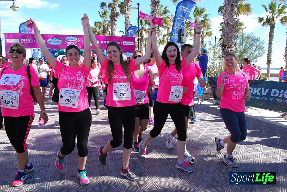 Carrera de la Mujer Valencia 2016: meta (de 01:32 a 01:41)
