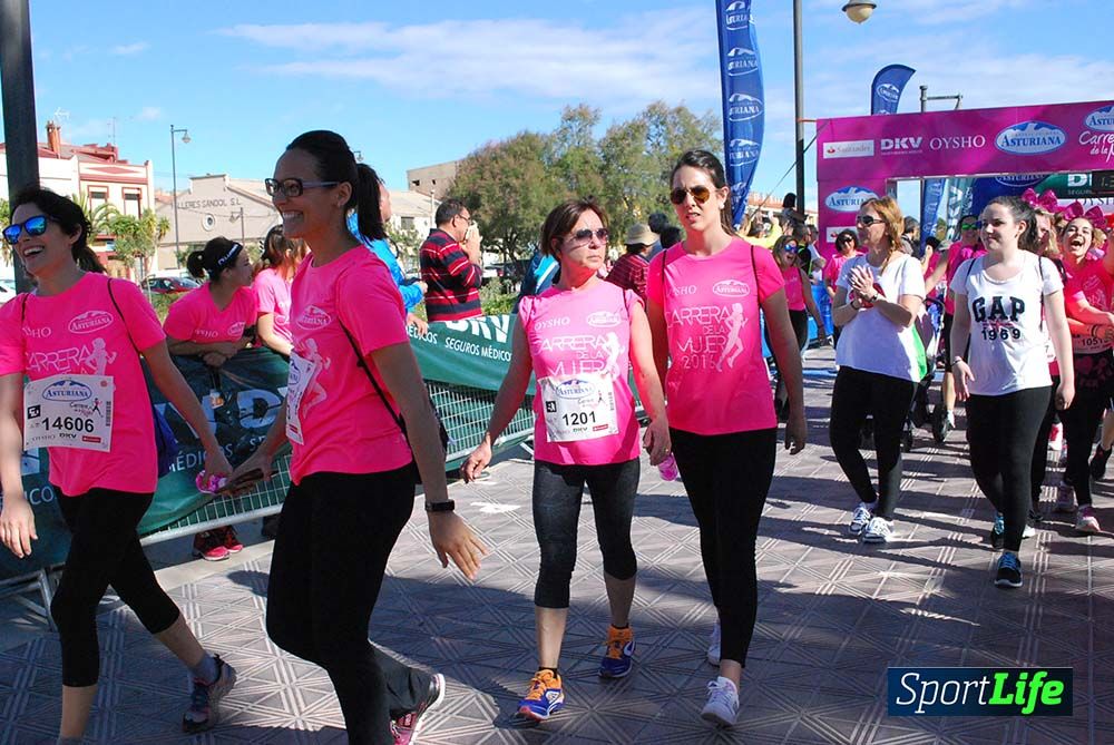 Carrera de la Mujer Valencia 2016: meta (de 01:32 a 01:41)