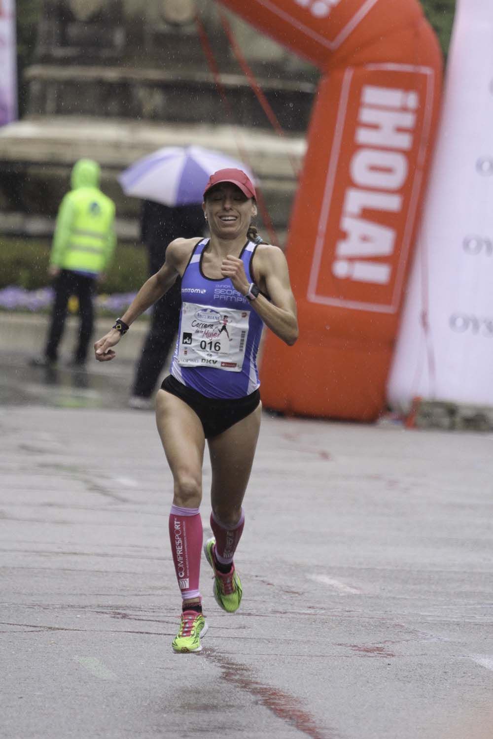 Carrera de la Mujer Madrid Meta 8 arco izquierdo de 9.20 a 9.35