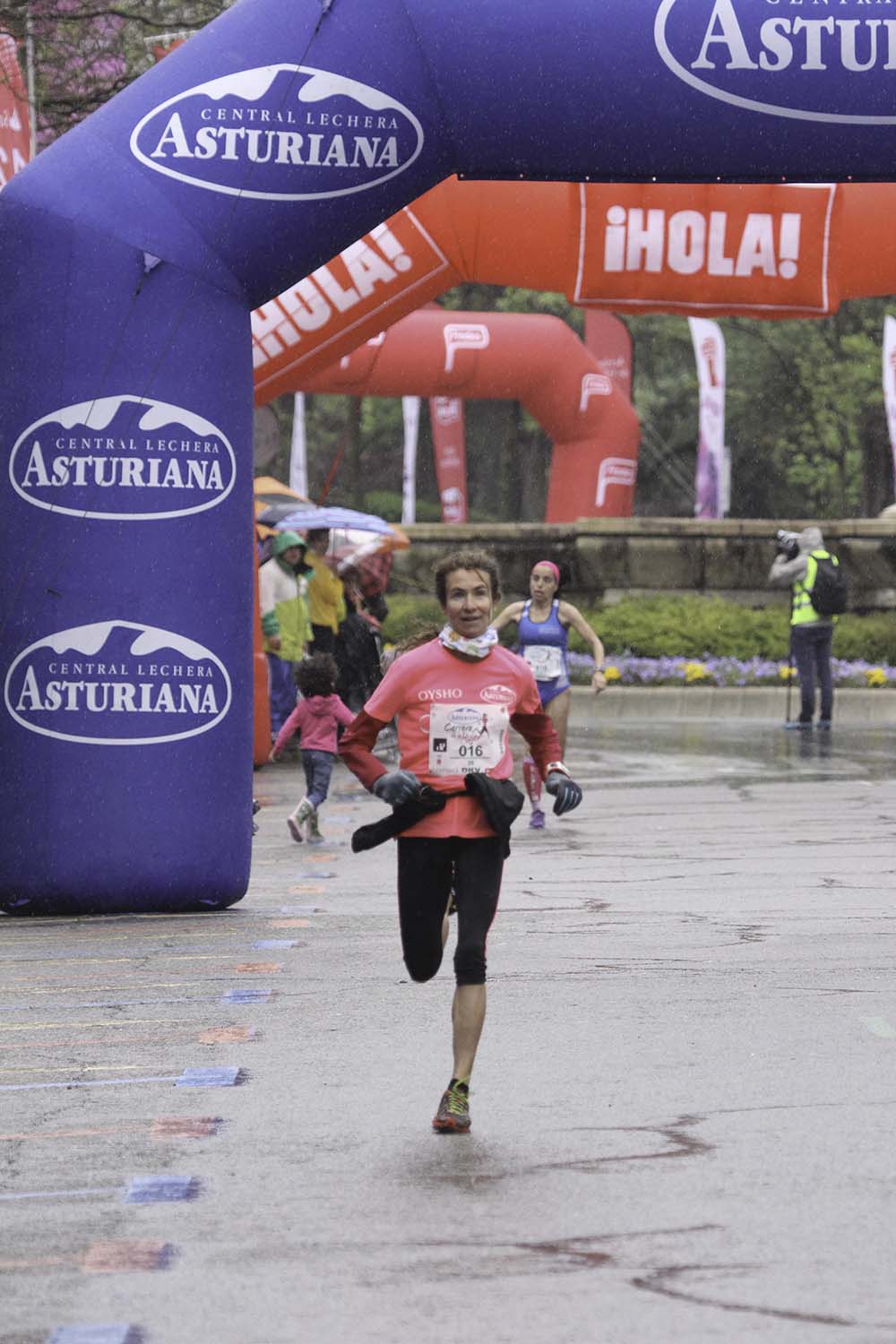 Carrera de la Mujer Madrid Meta 8 arco izquierdo de 9.20 a 9.35