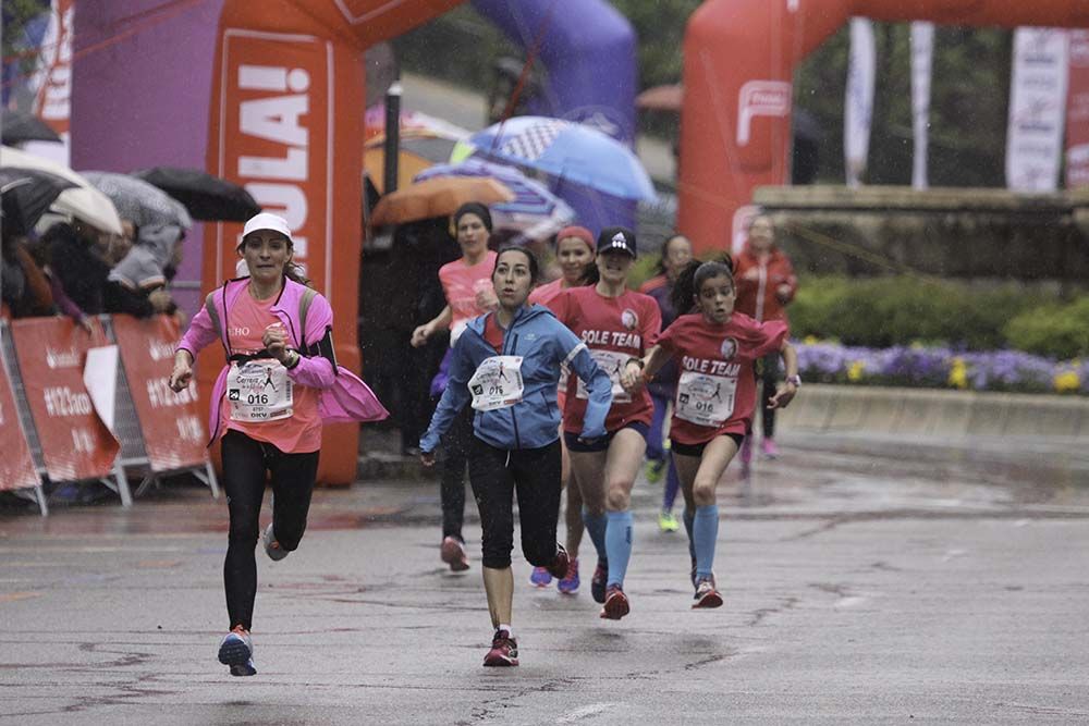 Carrera de la Mujer Madrid Meta 8 arco izquierdo de 9.20 a 9.35