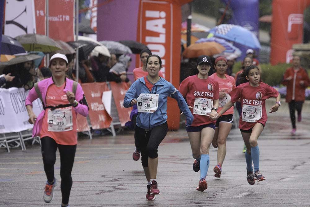 Carrera de la Mujer Madrid Meta 8 arco izquierdo de 9.20 a 9.35