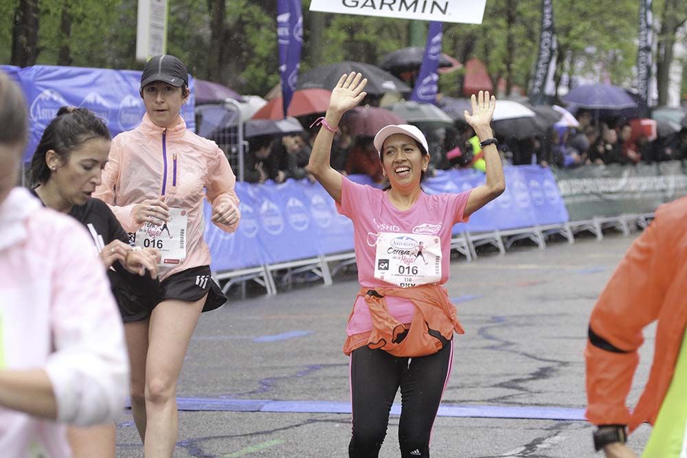 Carrera de la Mujer Madrid Meta 8 arco izquierdo de 9.20 a 9.35