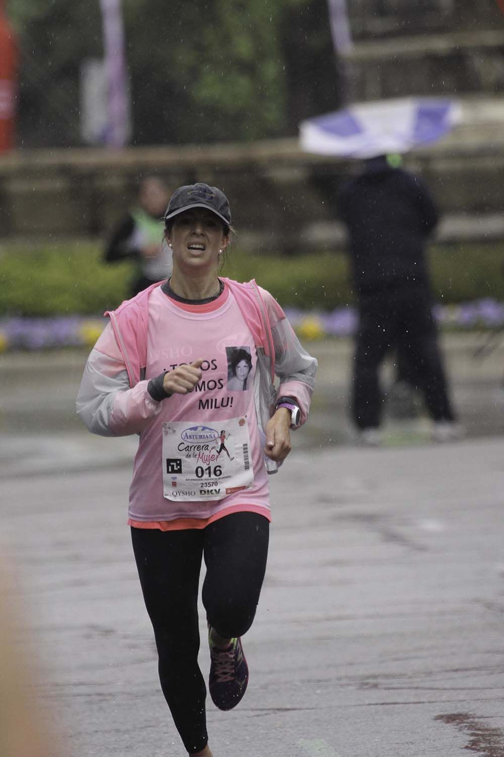 Carrera de la Mujer Madrid Meta 8 arco izquierdo de 9.20 a 9.35