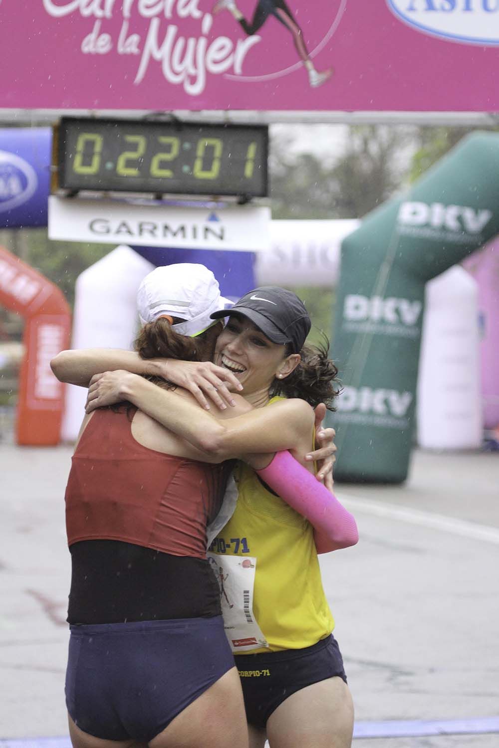 Carrera de la Mujer Madrid Meta 8 arco izquierdo de 9.20 a 9.35