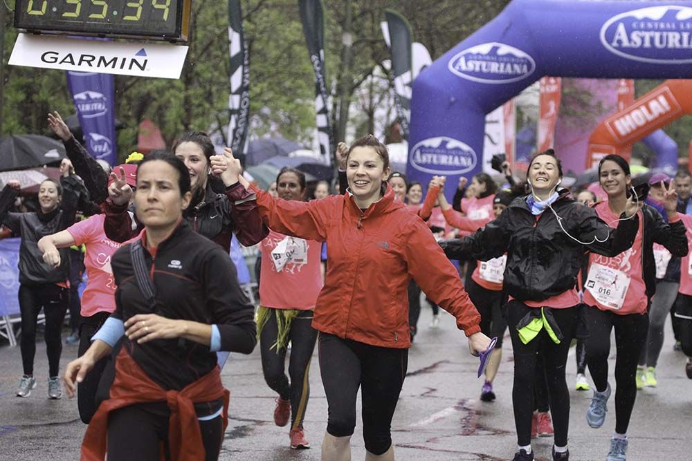Carrera de la Mujer Madrid Meta 8 arco izquierdo de 9.20 a 9.35