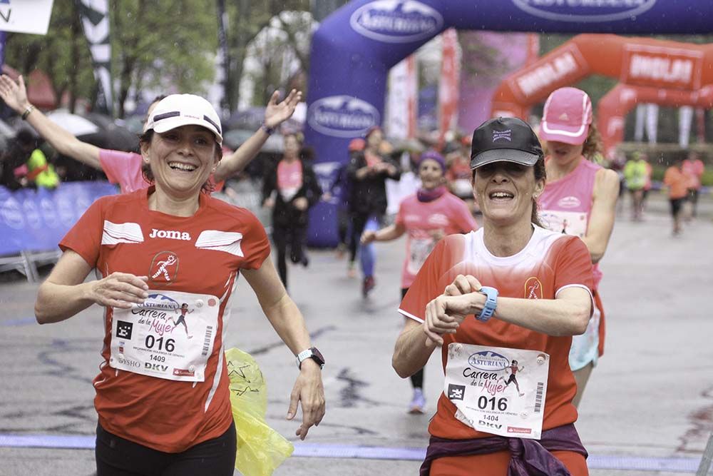 Carrera de la Mujer Madrid Meta 8 arco izquierdo de 9.20 a 9.35