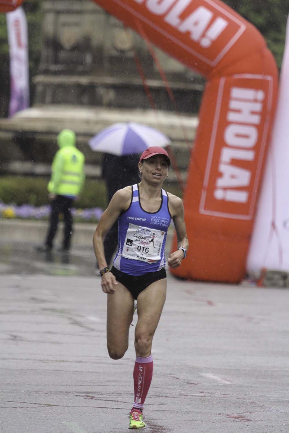 Carrera de la Mujer Madrid Meta 8 arco izquierdo de 9.20 a 9.35