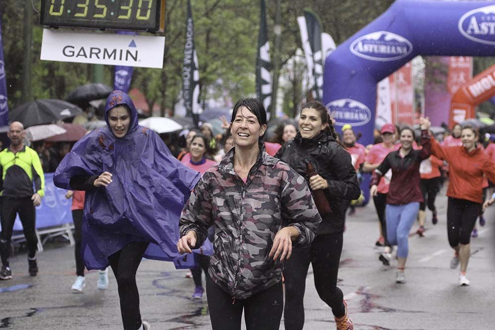 Carrera de la Mujer Madrid Meta 8 arco izquierdo de 9.20 a 9.35