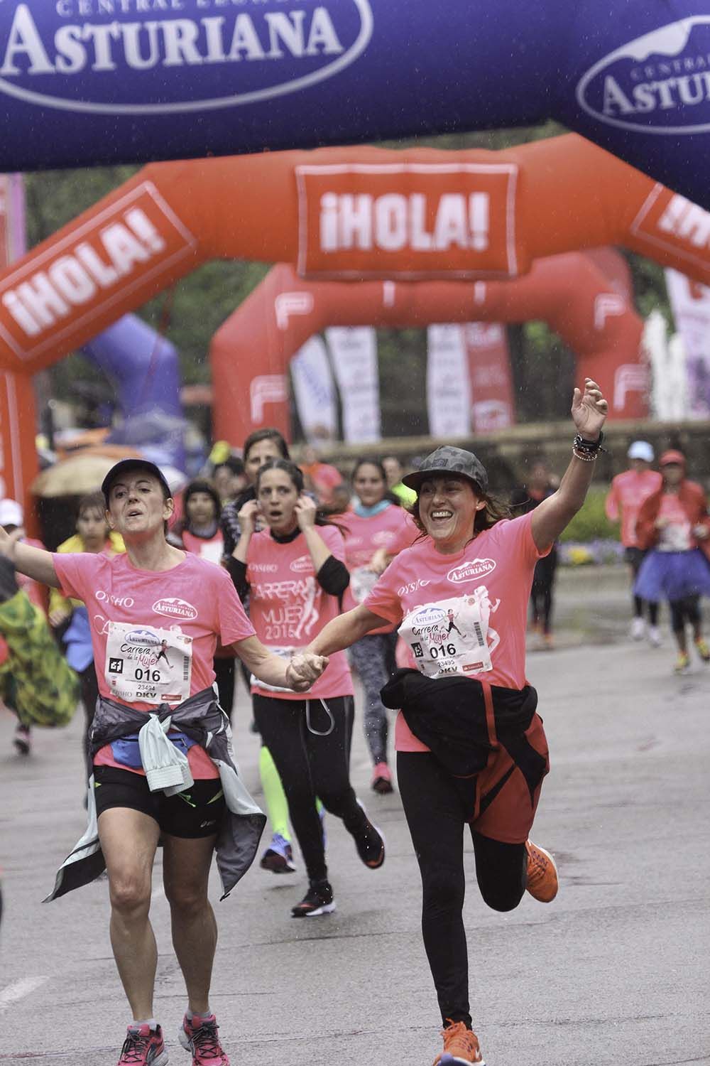 Carrera de la Mujer Madrid Meta 8 arco izquierdo de 9.20 a 9.35