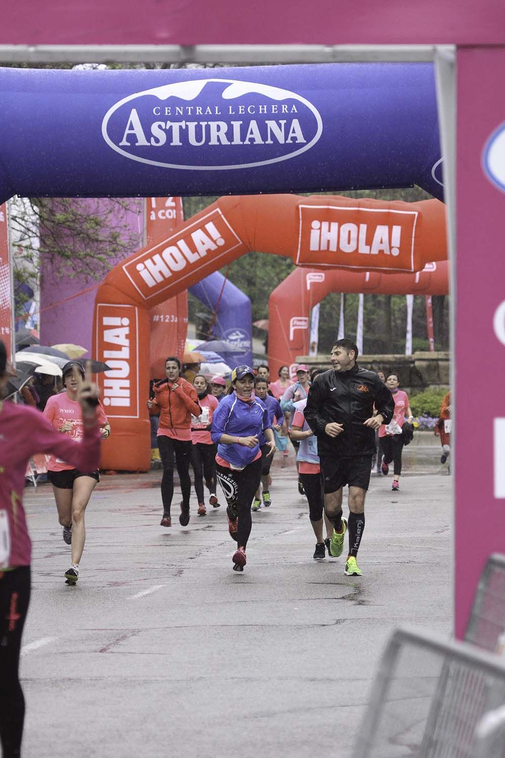 Carrera de la Mujer Madrid Meta 8 arco izquierdo de 9.20 a 9.35