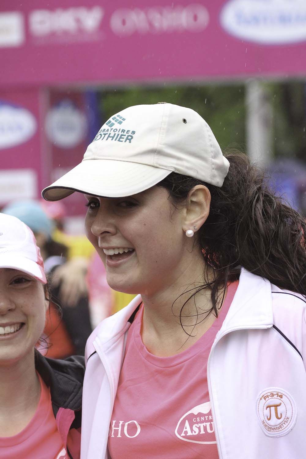 Carrera de la Mujer Madrid meta 9 Arco Izquierdo de 9.35 a 9.48