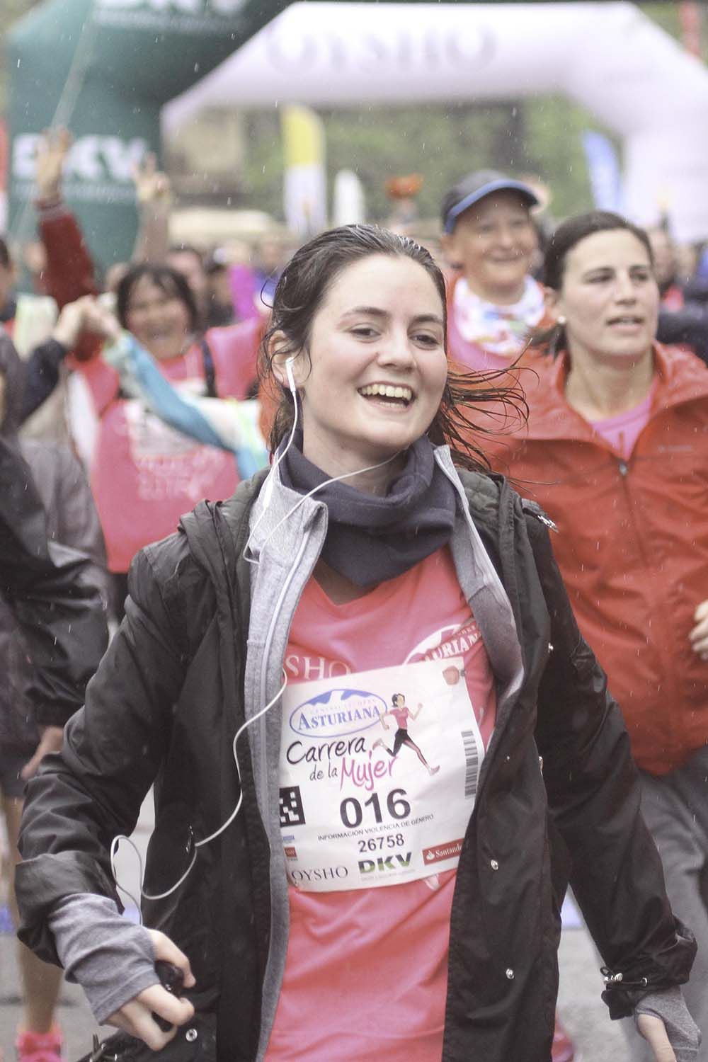 Carrera de la Mujer Madrid meta 9 Arco Izquierdo de 9.35 a 9.48