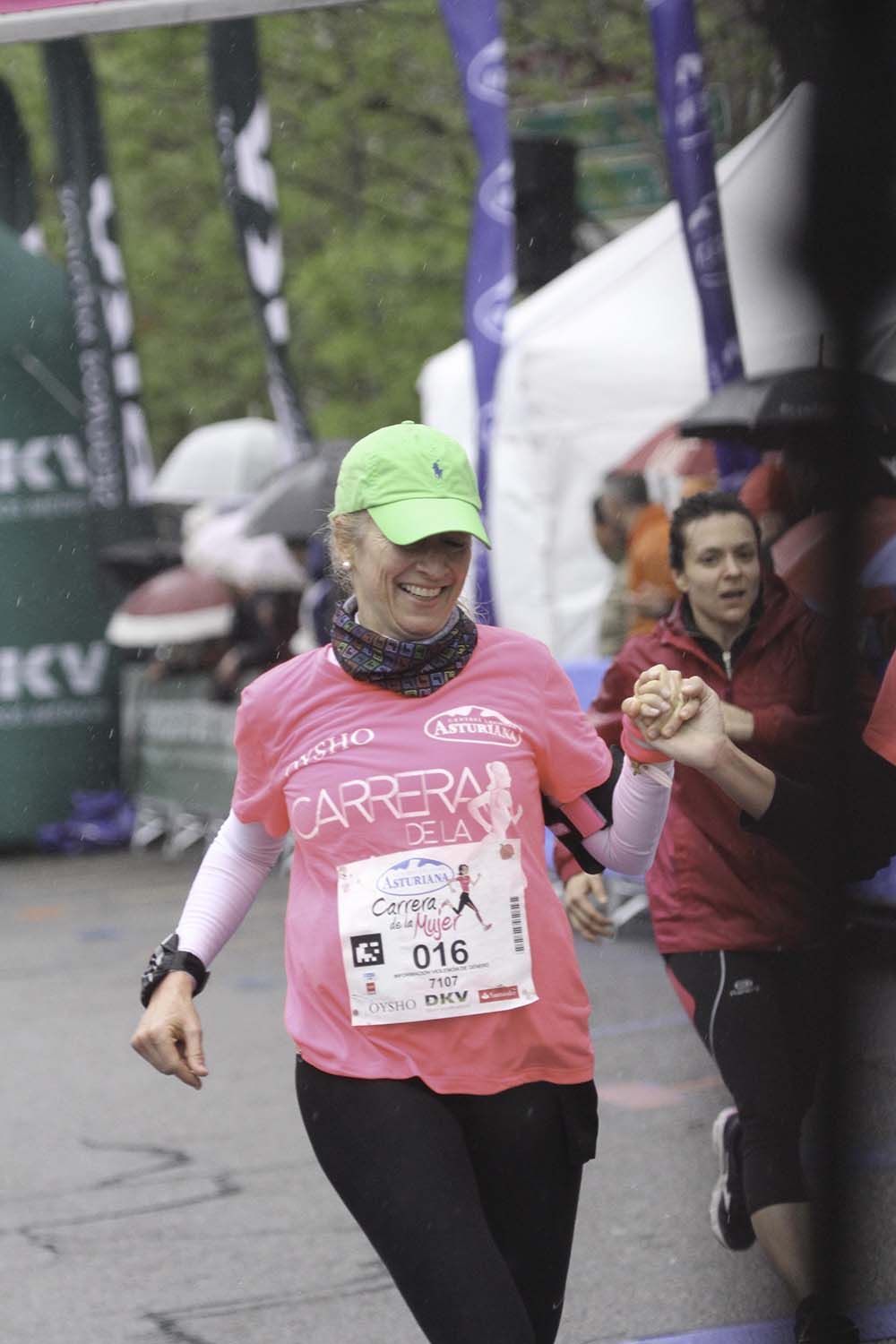 Carrera de la Mujer Madrid meta 9 Arco Izquierdo de 9.35 a 9.48
