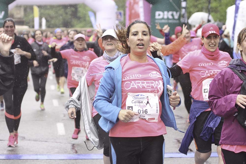 Carrera de la Mujer Madrid meta 9 Arco Izquierdo de 9.35 a 9.48