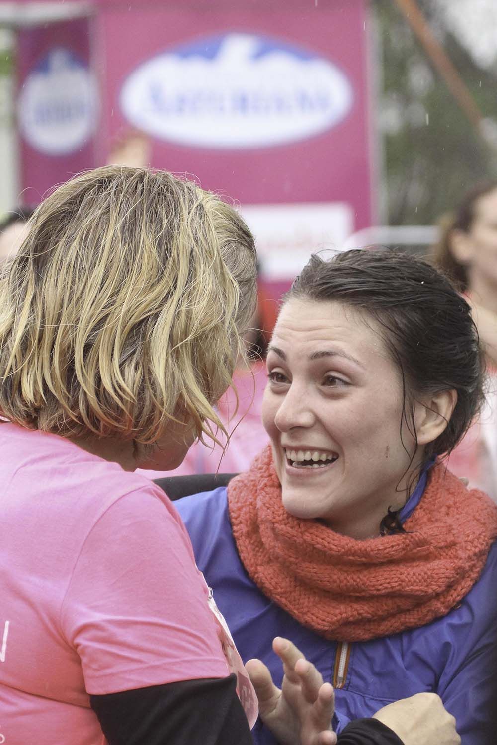 Carrera de la Mujer Madrid meta 9 Arco Izquierdo de 9.35 a 9.48