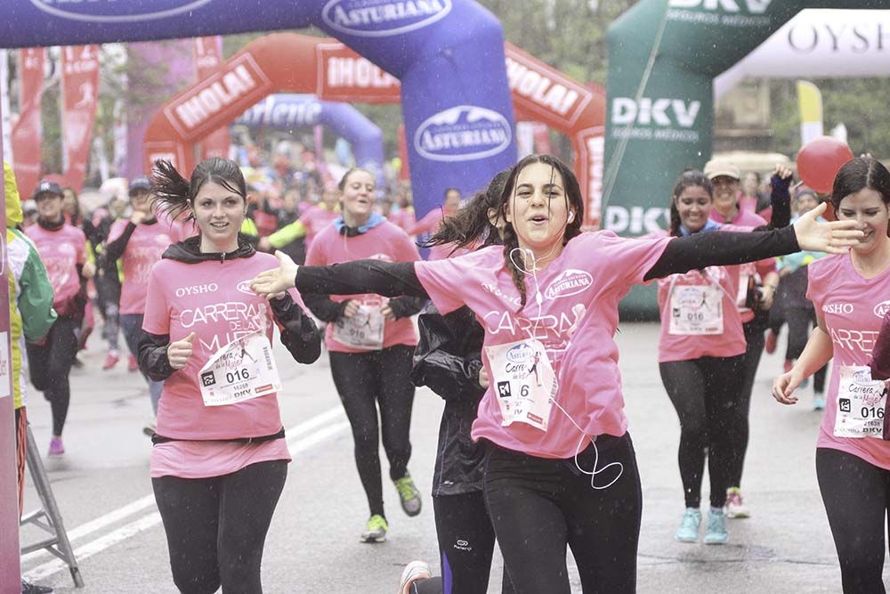 Carrera de la Mujer Madrid meta 9 Arco Izquierdo de 9.35 a 9.48