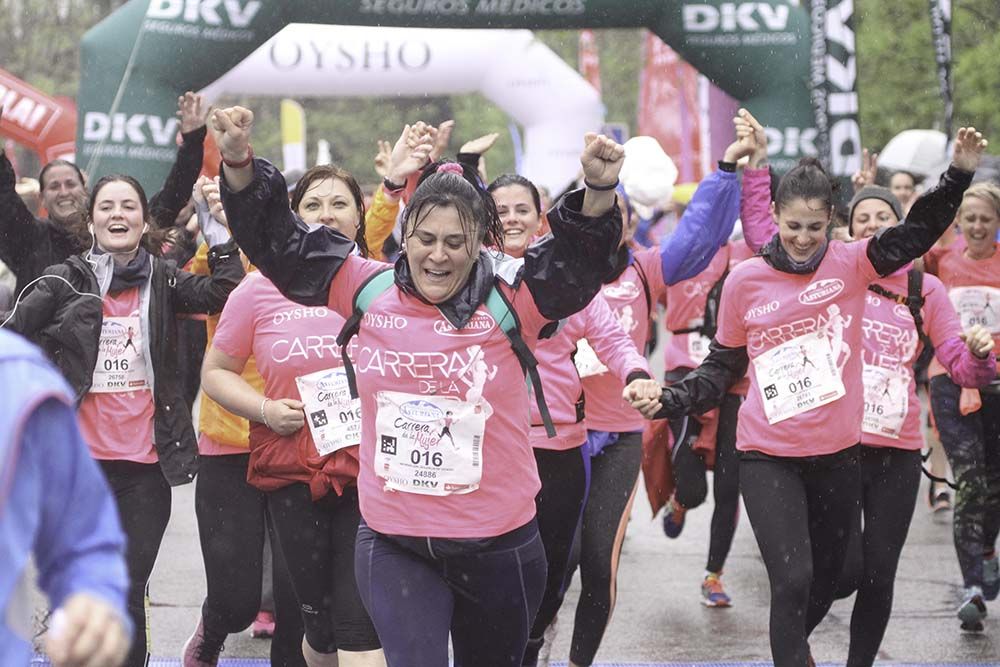 Carrera de la Mujer Madrid meta 9 Arco Izquierdo de 9.35 a 9.48