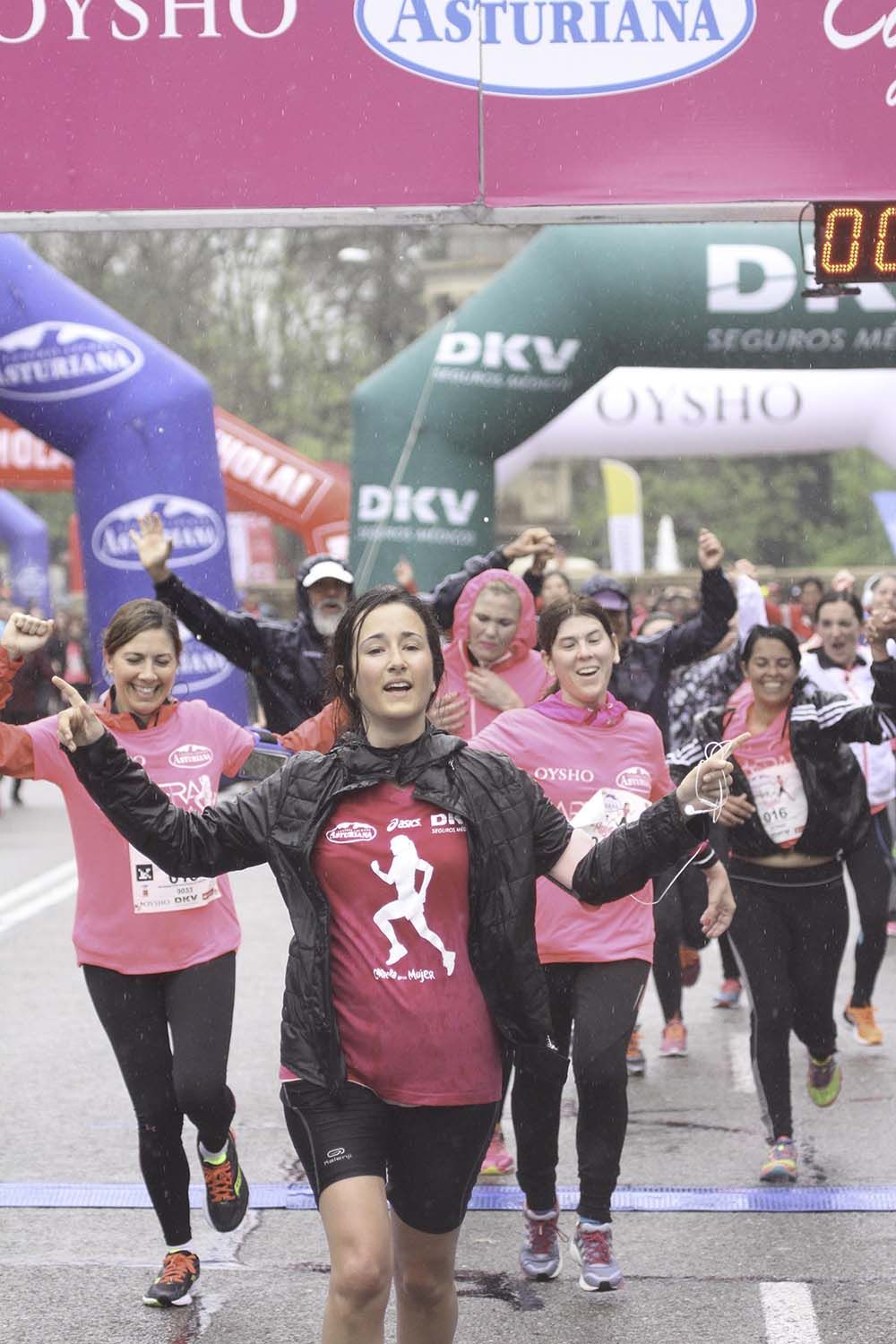 Carrera de la Mujer Madrid meta 9 Arco Izquierdo de 9.35 a 9.48