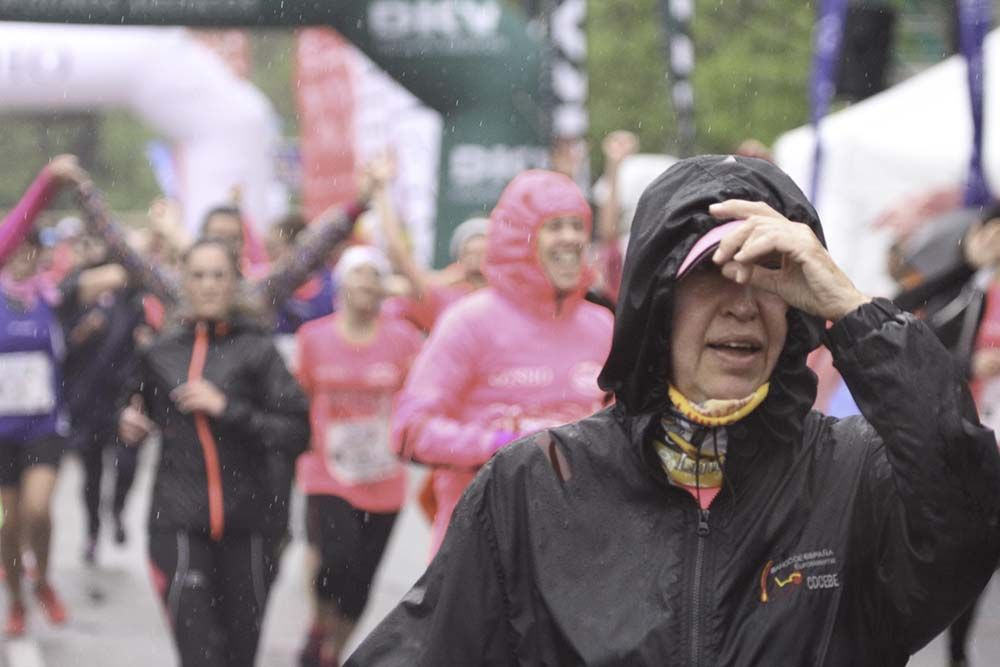 Carrera de la Mujer Madrid meta 9 Arco Izquierdo de 9.35 a 9.48