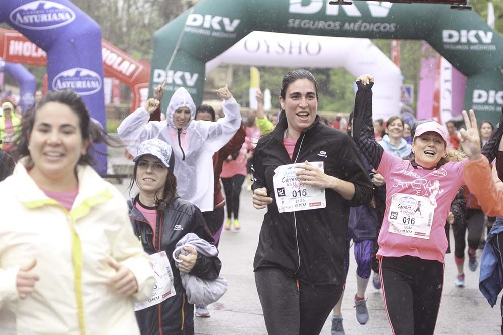 Carrera de la Mujer Madrid meta 9 Arco Izquierdo de 9.35 a 9.48
