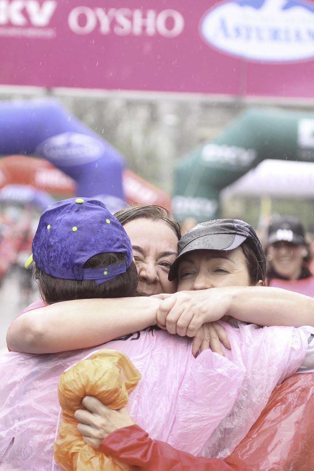 Carrera de la Mujer Madrid meta 9 Arco Izquierdo de 9.35 a 9.48