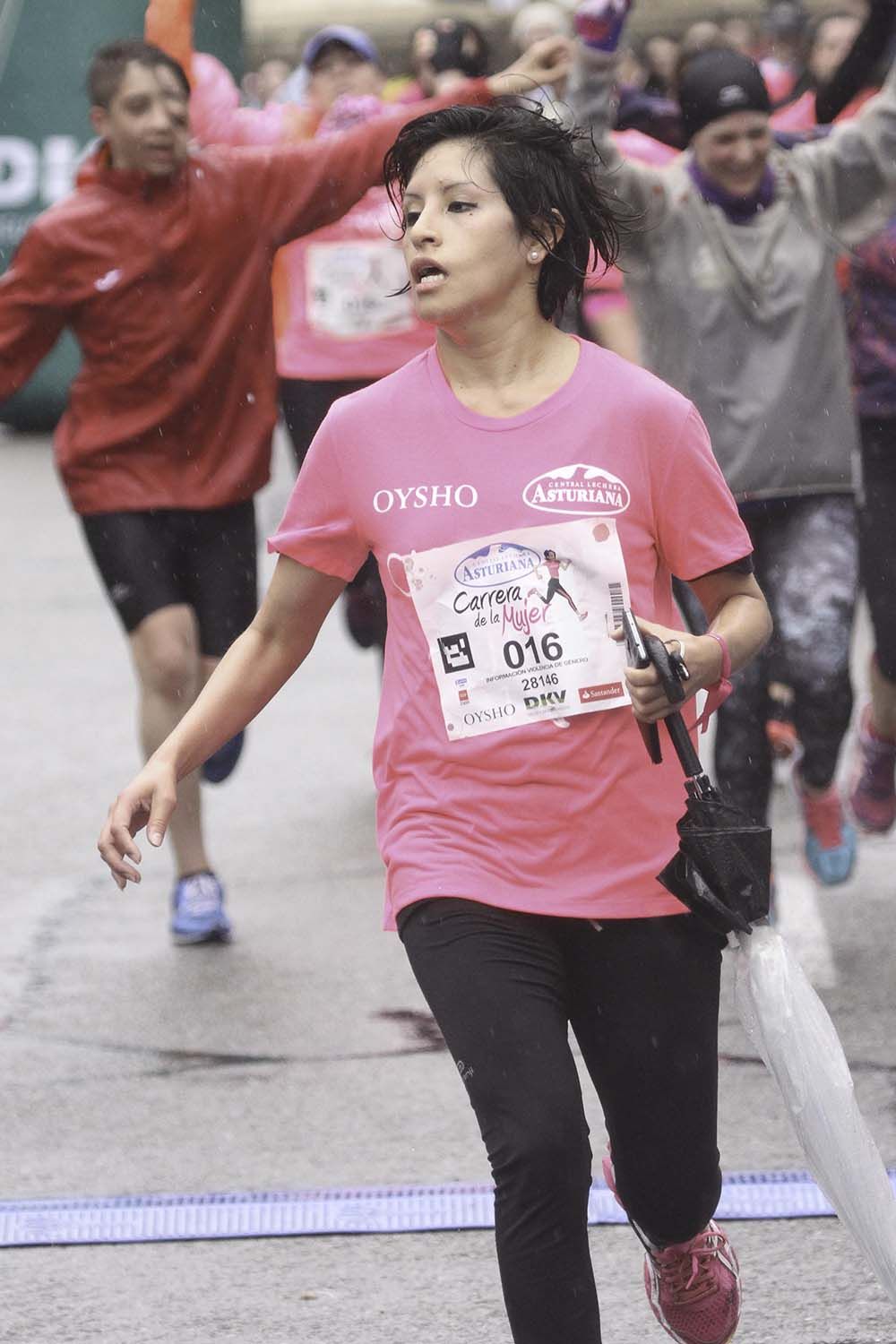 Carrera de la Mujer Madrid meta 9 Arco Izquierdo de 9.35 a 9.48