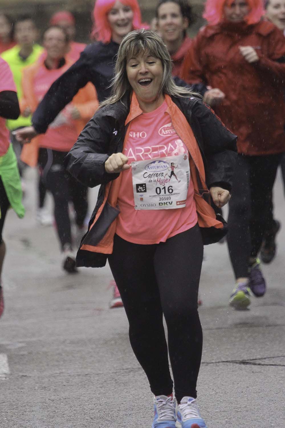 Carrera de la Mujer Madrid meta 9 Arco Izquierdo de 9.35 a 9.48