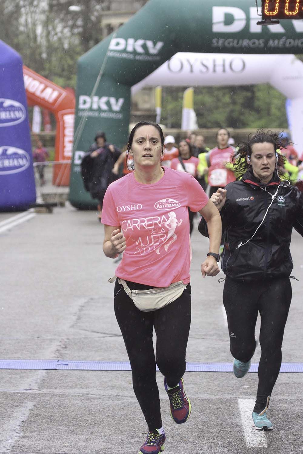 Carrera de la Mujer Madrid meta 9 Arco Izquierdo de 9.35 a 9.48