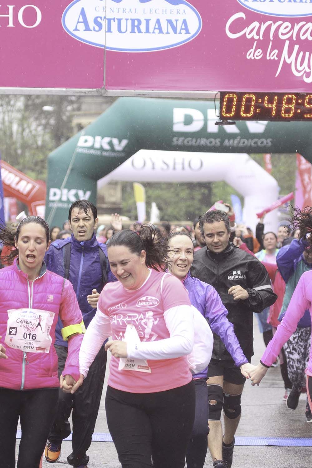 Carrera de la Mujer Madrid meta 9 Arco Izquierdo de 9.35 a 9.48