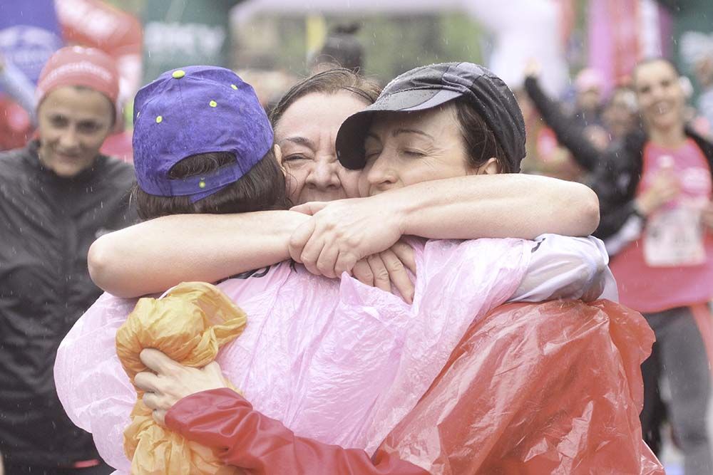 Carrera de la Mujer Madrid meta 9 Arco Izquierdo de 9.35 a 9.48