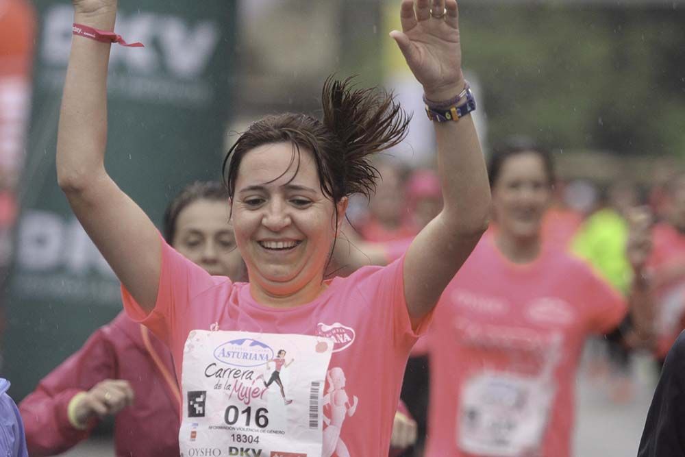 Carrera de la Mujer Madrid meta 9 Arco Izquierdo de 9.35 a 9.48