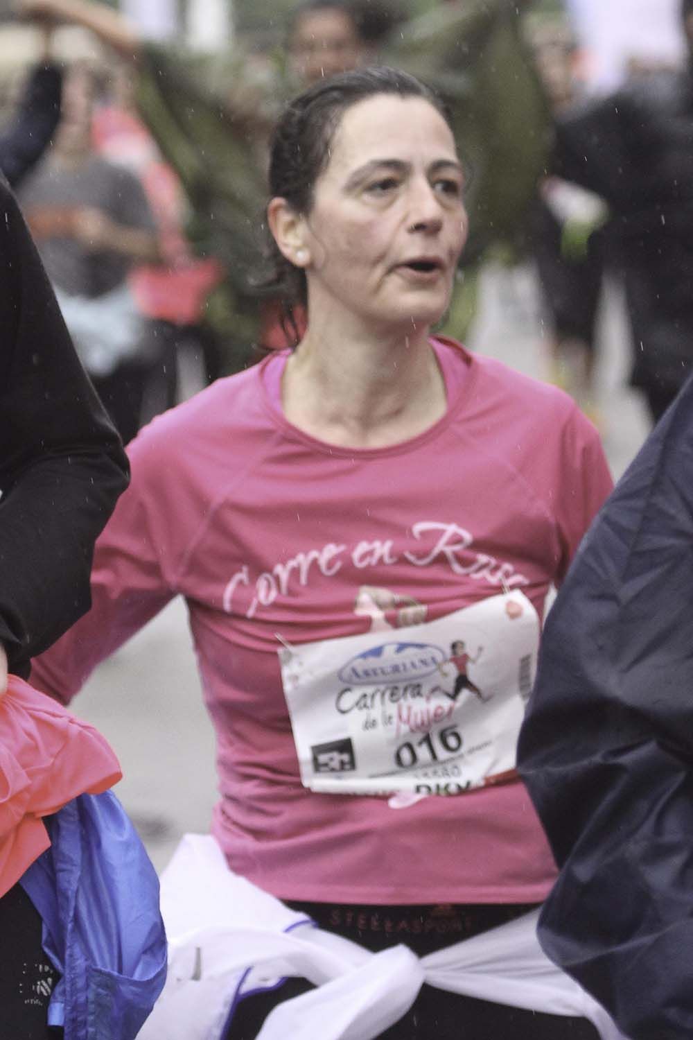 Carrera de la Mujer Madrid meta 9 Arco Izquierdo de 9.35 a 9.48