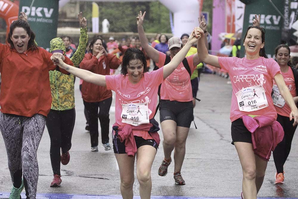Carrera de la Mujer Madrid meta 9 Arco Izquierdo de 9.35 a 9.48