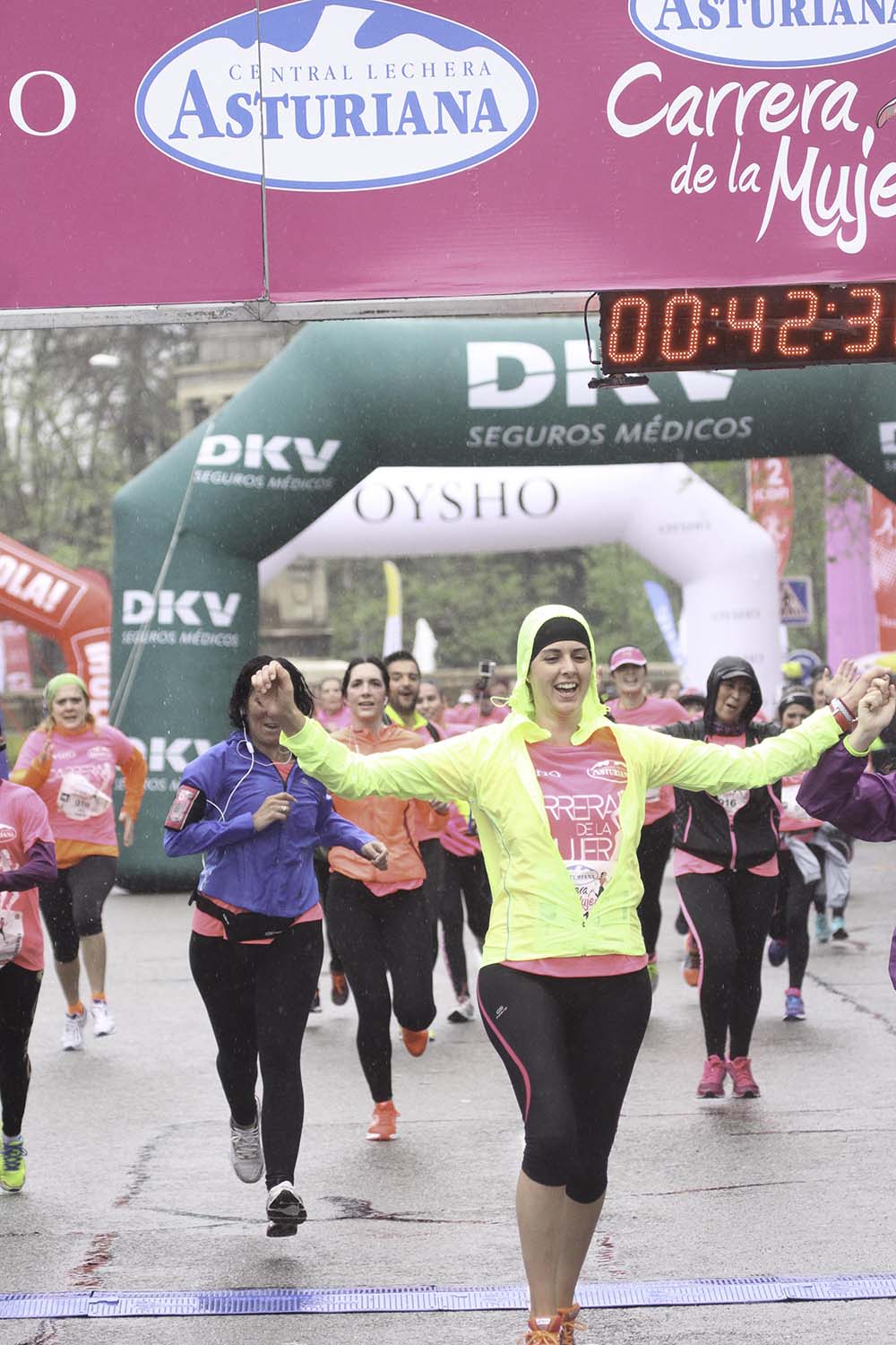 Carrera de la Mujer Madrid meta 9 Arco Izquierdo de 9.35 a 9.48
